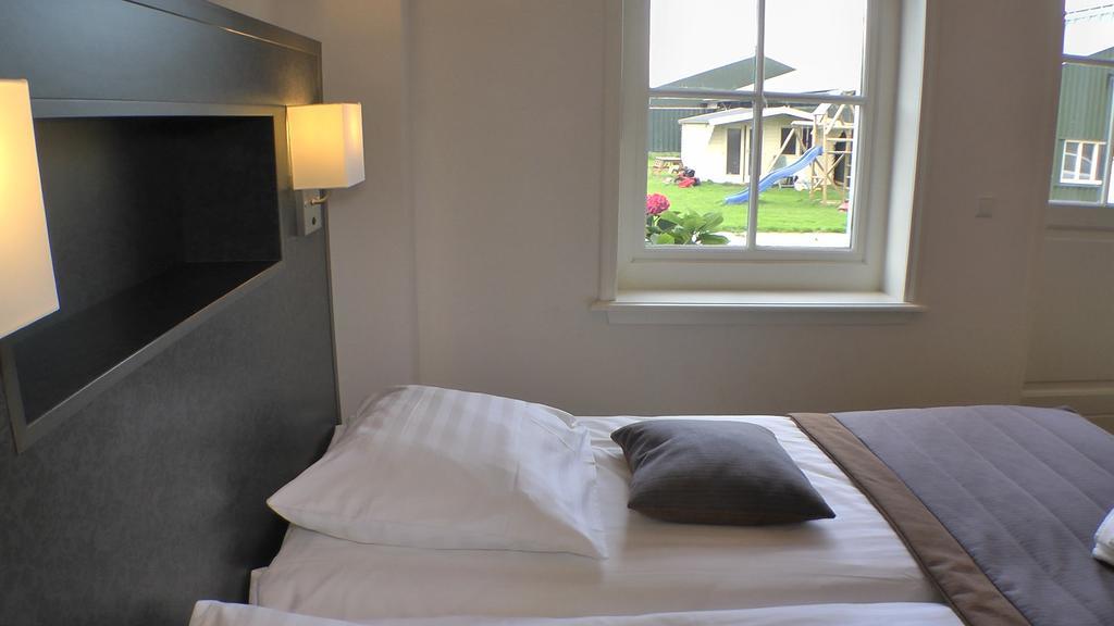 Bed And Breakfast Hoeve Chapeau Katwoude Room photo